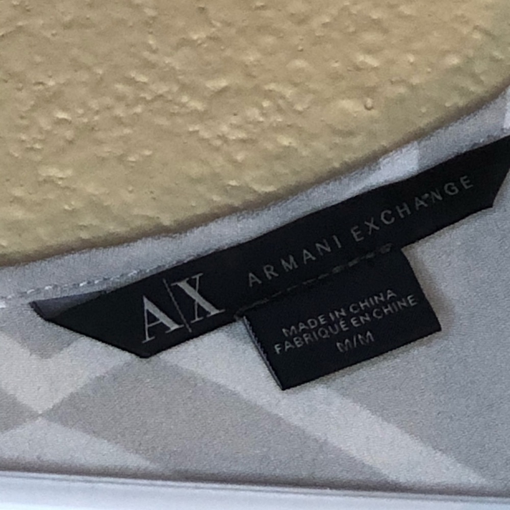 ARMANI EXCHANGE grey & white tank - Picture 5 of 5